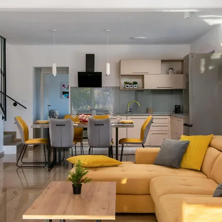 Holiday home Gorgeous In With Wifi