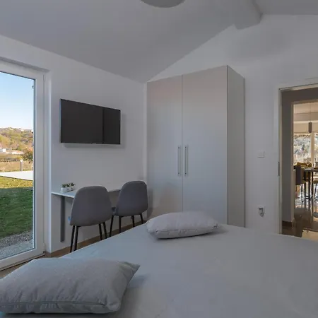 Gorgeous In With Wifi Holiday home Labin (Istria)